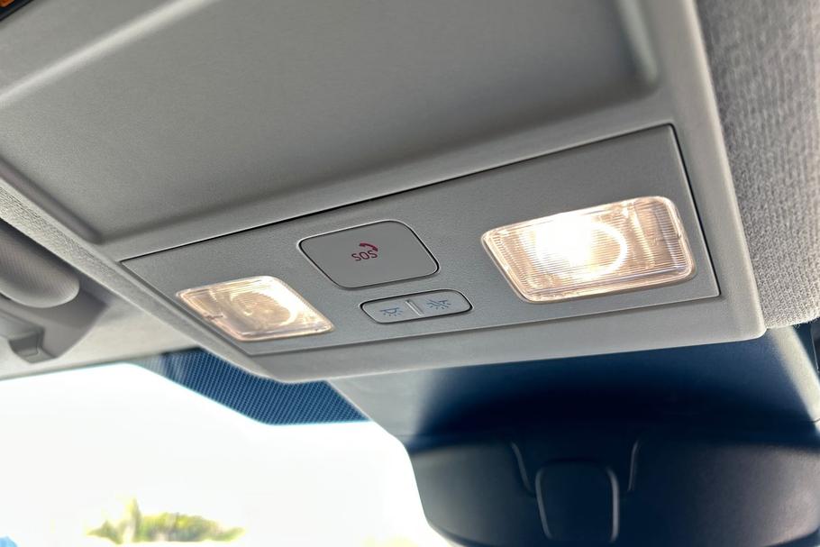 Used FORD TRANSIT CUSTOM SF75FMX 39