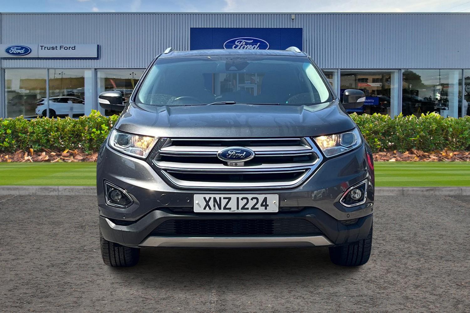 Ford EDGE Photo 5