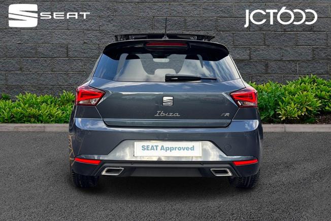 SEAT Ibiza Photo 7