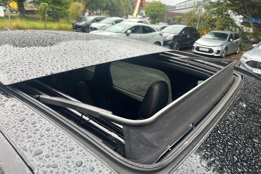Ford KUGA Photo autoimg-e39a791444c12a29c6e2c9aaa15c00b72d3a158a.jpg