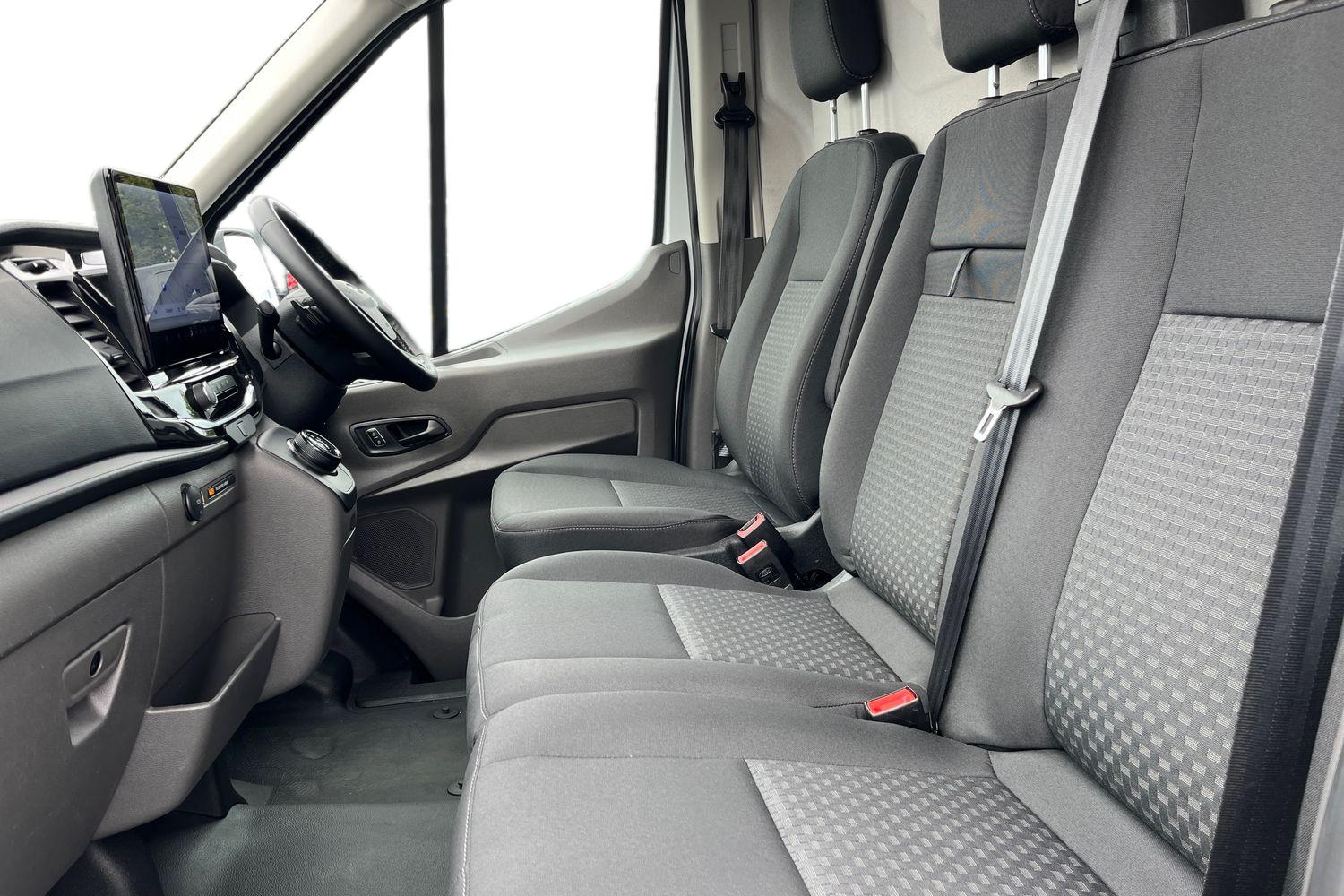 Ford TRANSIT Photo 9