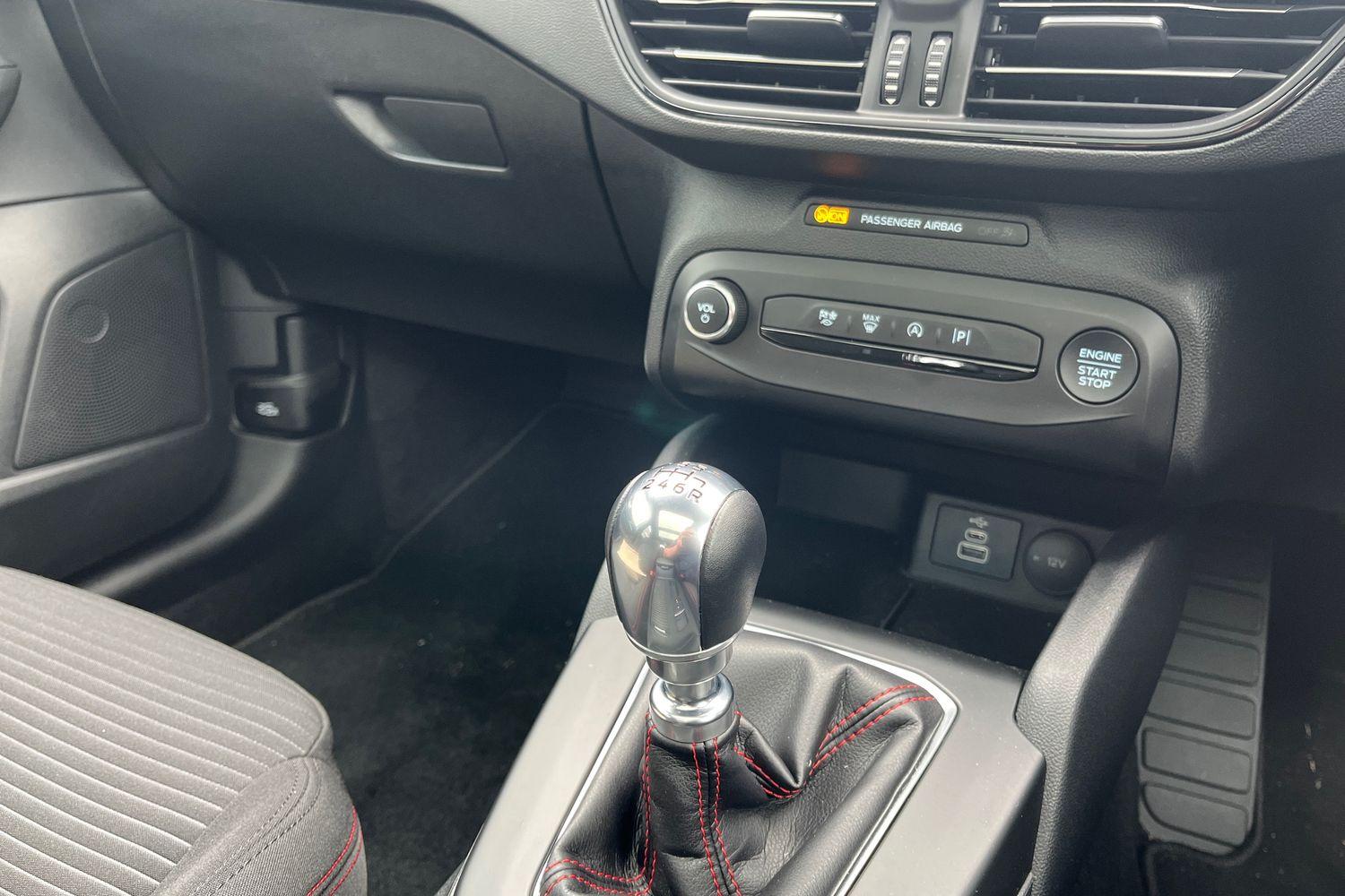 Ford FOCUS Photo 36
