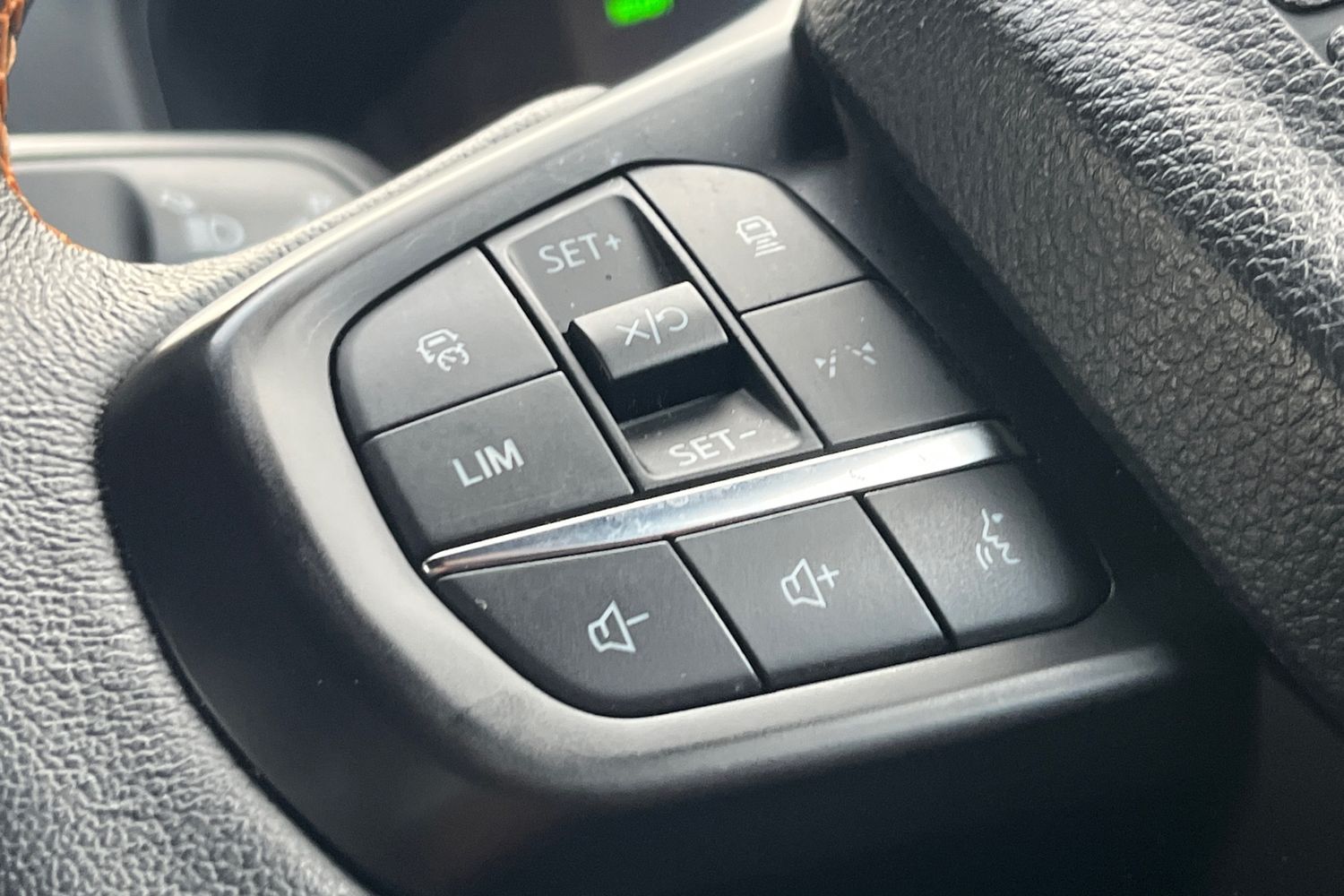 Ford RANGER Photo 17
