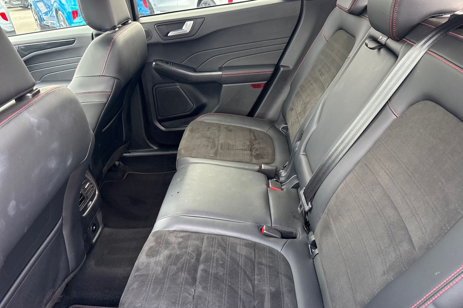 Ford KUGA Photo 19