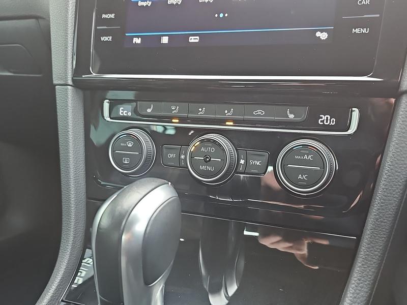 Used Volkswagen Golf NV20MSU 35