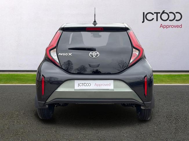 TOYOTA Aygo X Photo 7