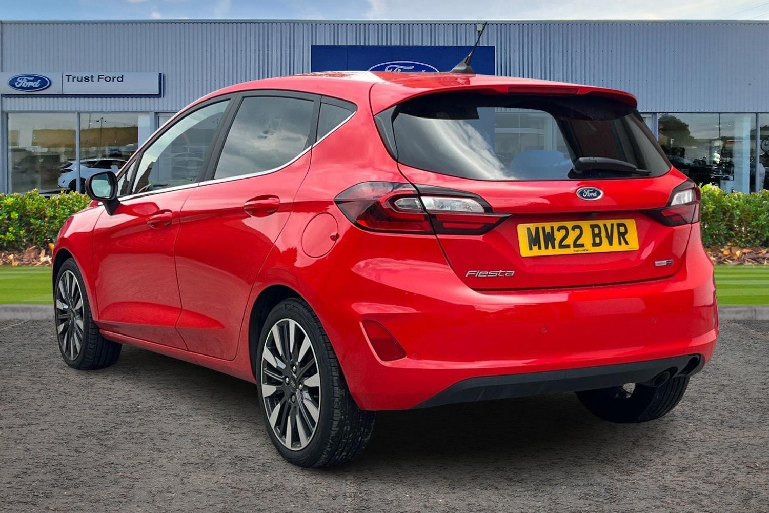 Ford Fiesta Photo 1