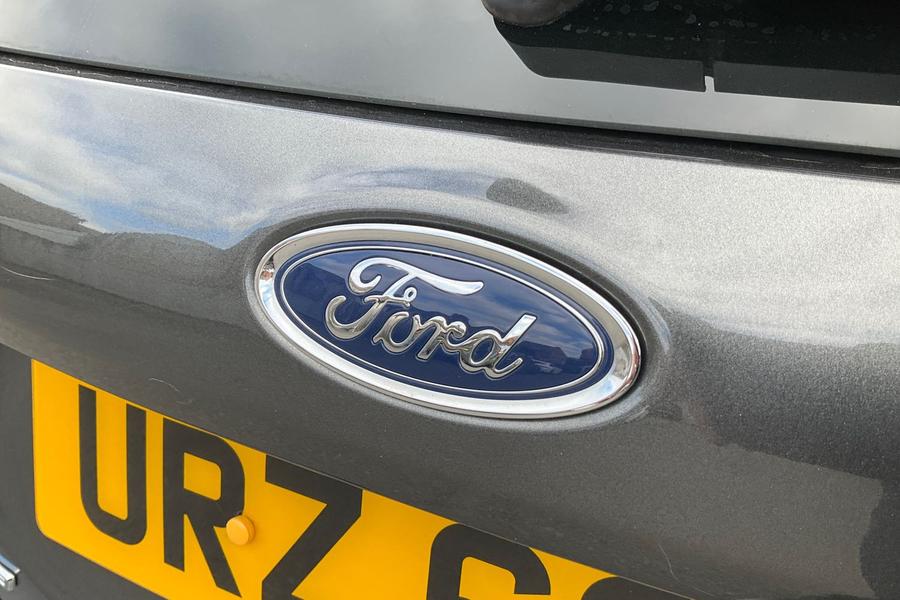Ford FIESTA Photo autoimg-e3aa953450a0f173cfdc1596b609dde791ca9e2b.jpg