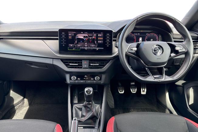 ŠKODA Kamiq Photo 10