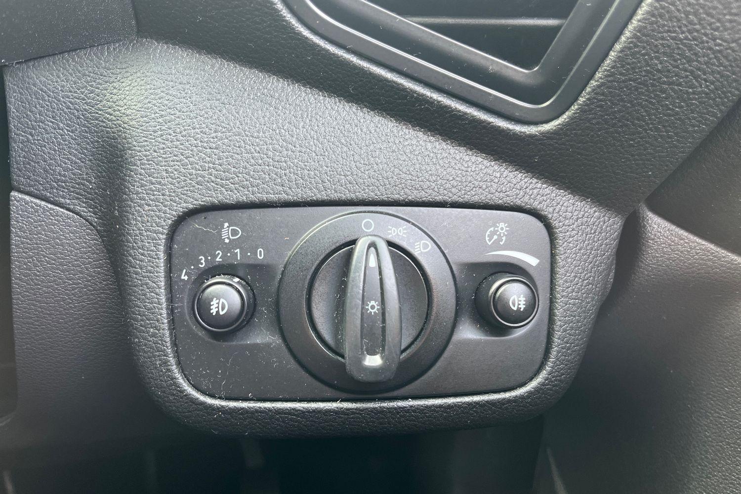 Ford KUGA Photo 34