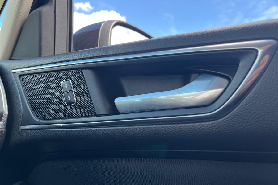 Ford GALAXY Photo autoimg-e3b18be8f810df38504cadd8565f61996c7989a6.jpg