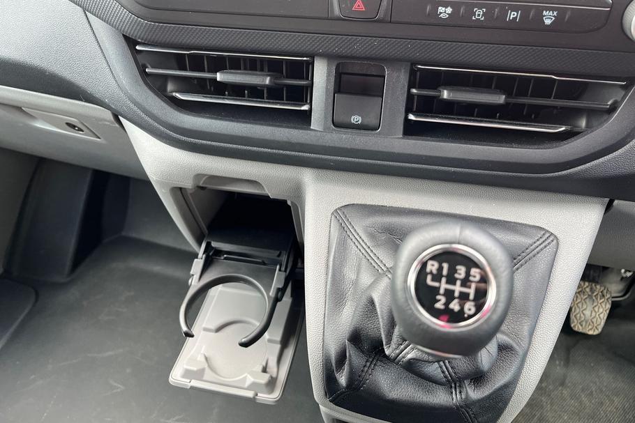 Used Ford TRANSIT CUSTOM WR75NBG 33