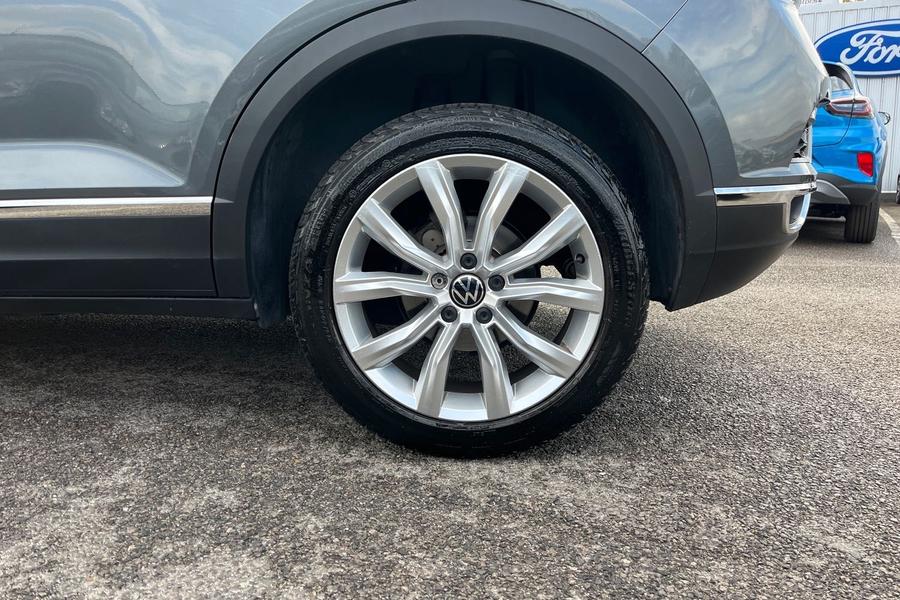 Volkswagen T-Roc Photo autoimg-e3b2e48756c71d1762a0dbae9805d8886a8acce9.jpg