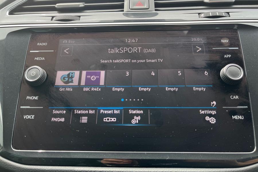 Volkswagen Tiguan Photo autoimg-e3b2e50dd488d11ef6d4d094cc0a055421da8bb3.jpg
