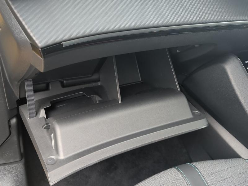 Used Peugeot 208 RO23GKP 30