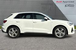 Audi Q3 Photo 4