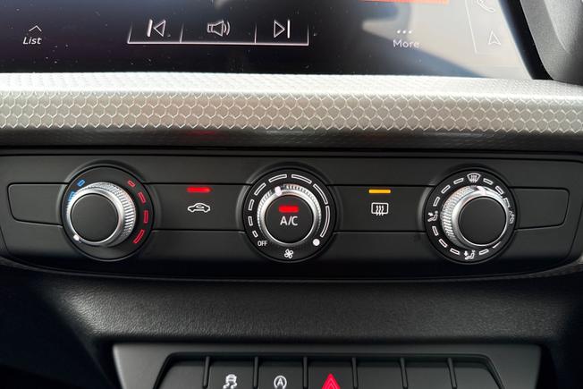 AUDI A1 Photo 54