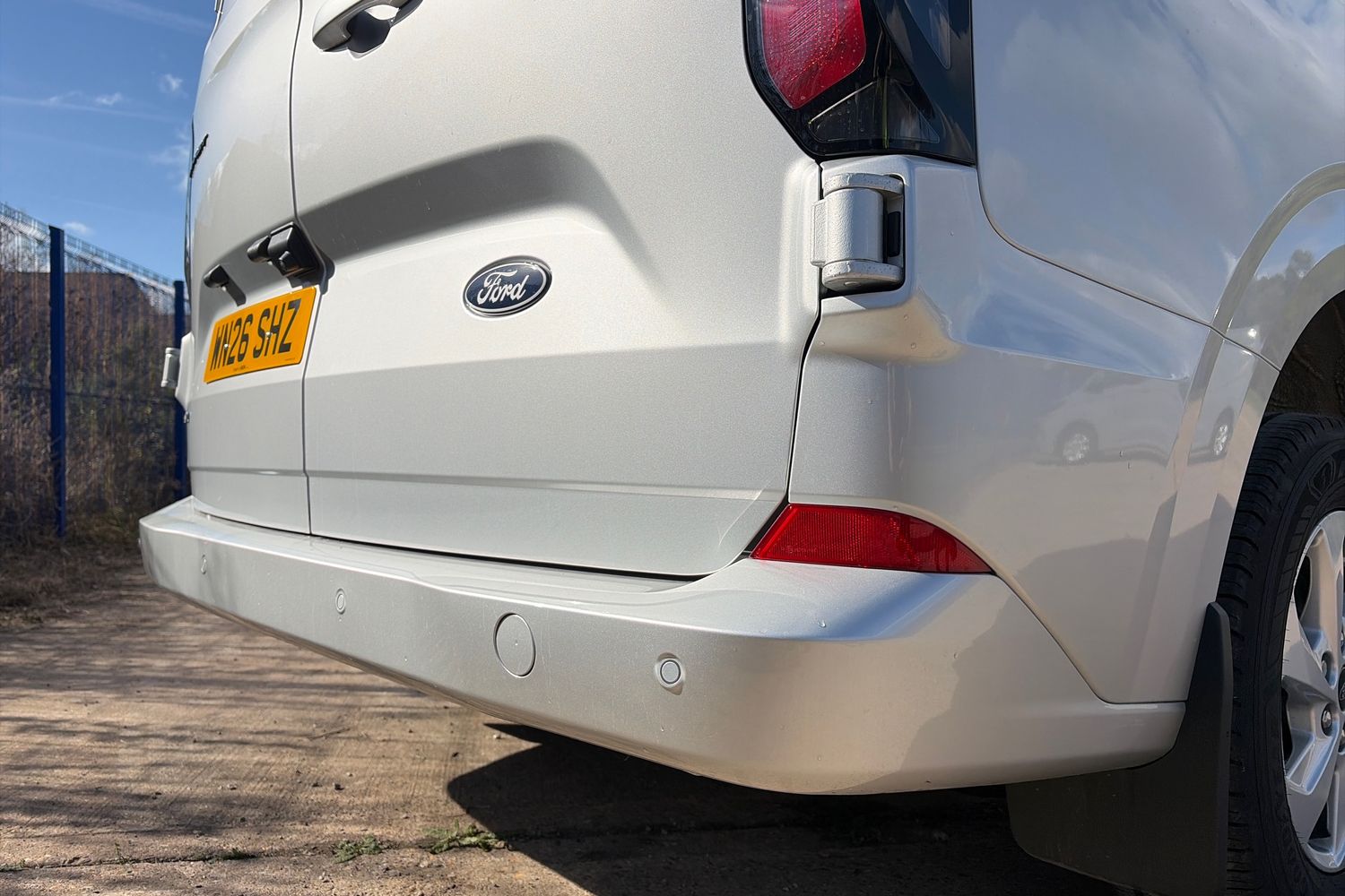 Ford TRANSIT CUSTOM Photo 18