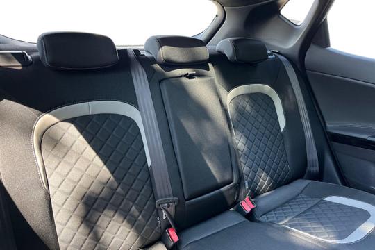 Kia Ceed Photo autoimg-e3b77936ad2d70f11ea13e36ef7065dc722afdc5.jpg