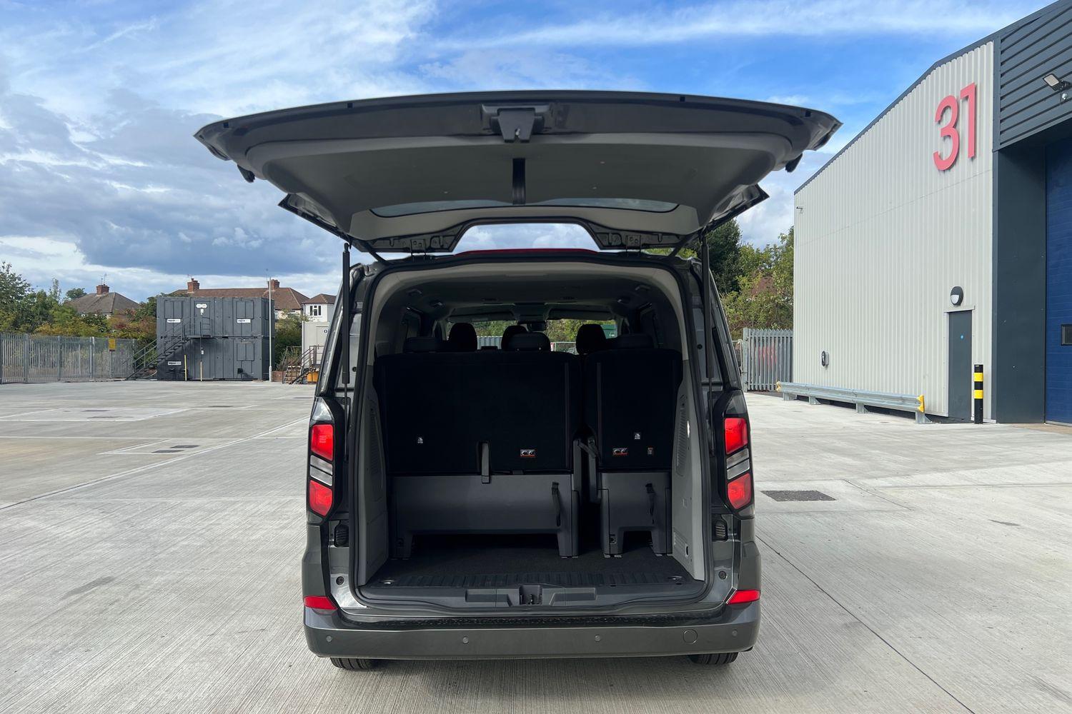 Ford TOURNEO CUSTOM Photo 5