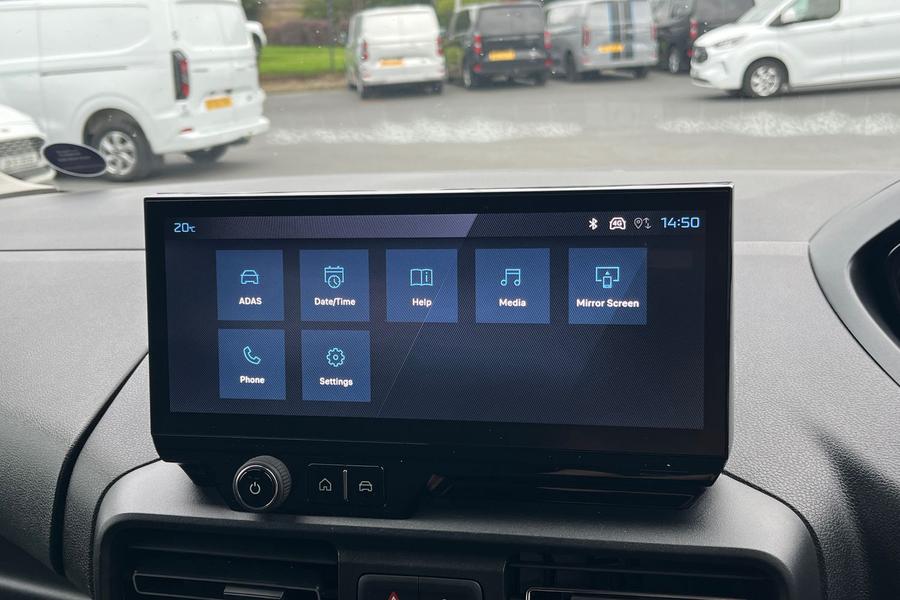 Peugeot PARTNER Photo autoimg-e3bd280d2b85a1d4e2581c2ab47385bc7491ae02.jpg
