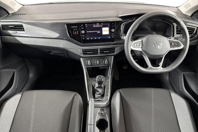 VOLKSWAGEN Polo Photo 10