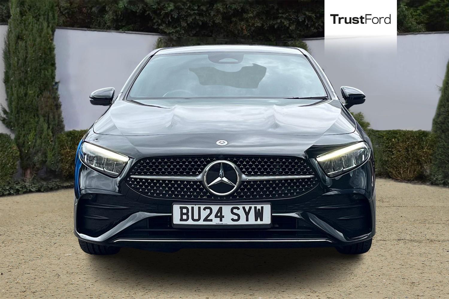 Mercedes-Benz A Class Photo 5