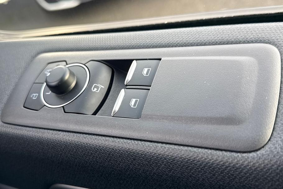 Used Ford E-TOURNEO CUSTOM YB75VYG 21