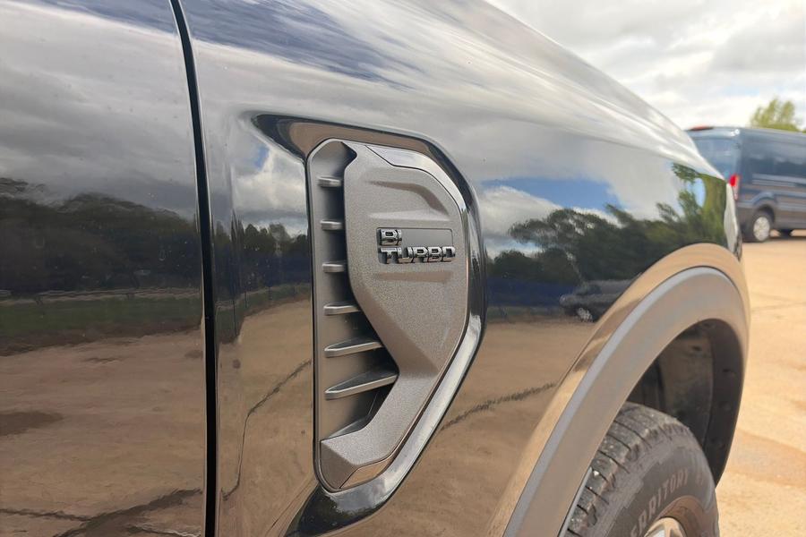 Ford RANGER Photo autoimg-e3c8df80790d97a58154cb31f77847d36e957c06.jpg