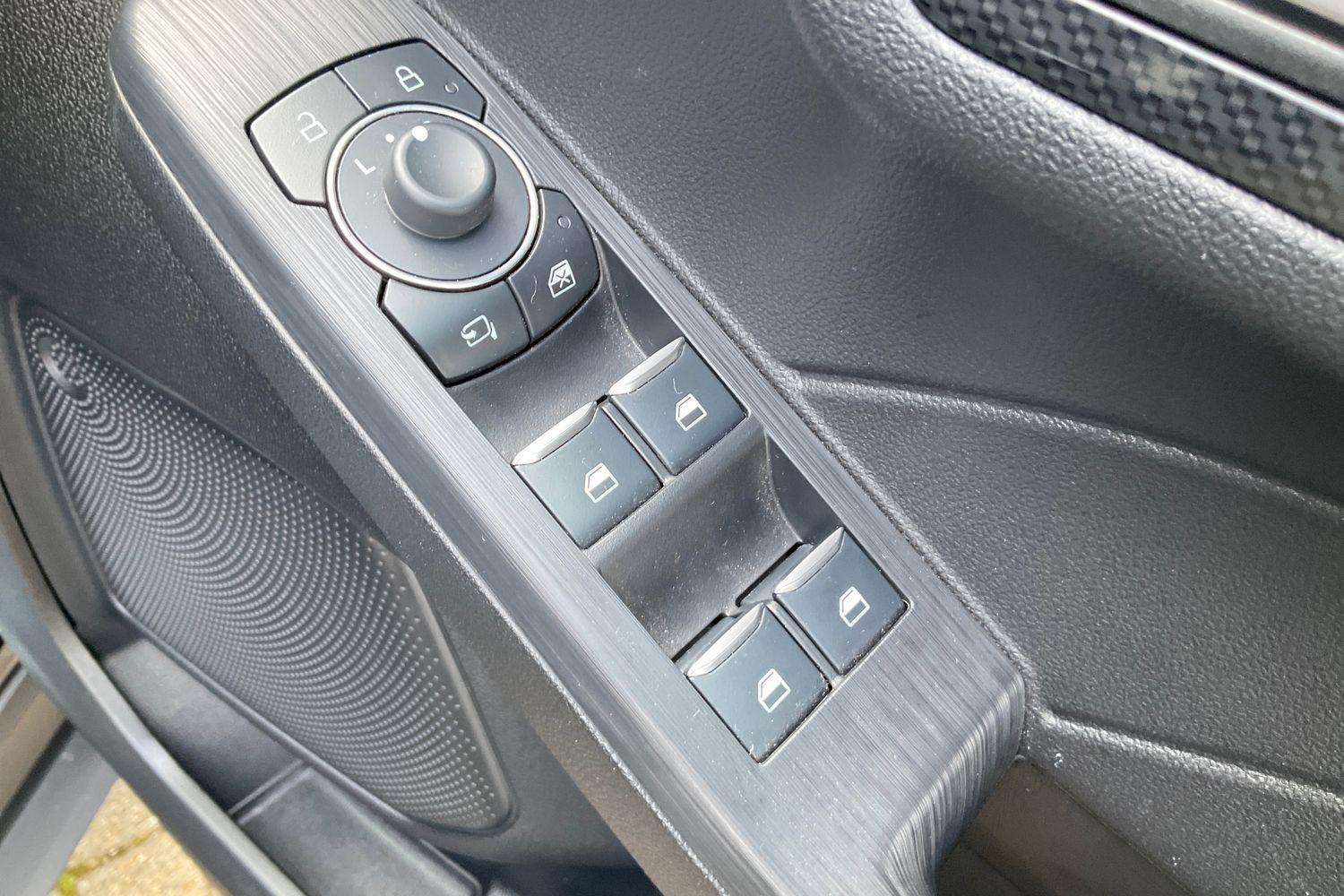 Ford Kuga Photo 15