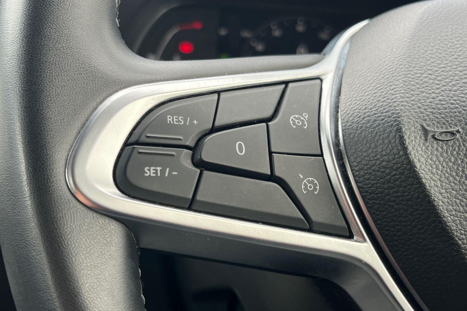 Renault CAPTUR Photo 37
