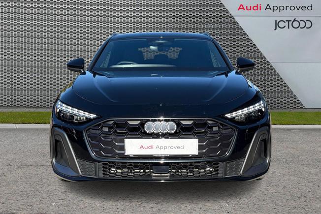 AUDI A5 Avant Photo 8