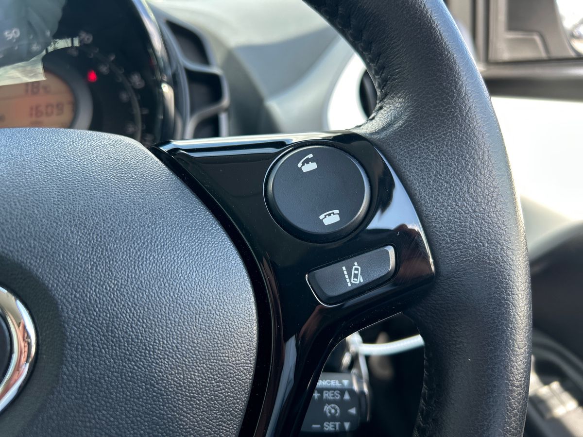 Toyota AYGO Photo 15