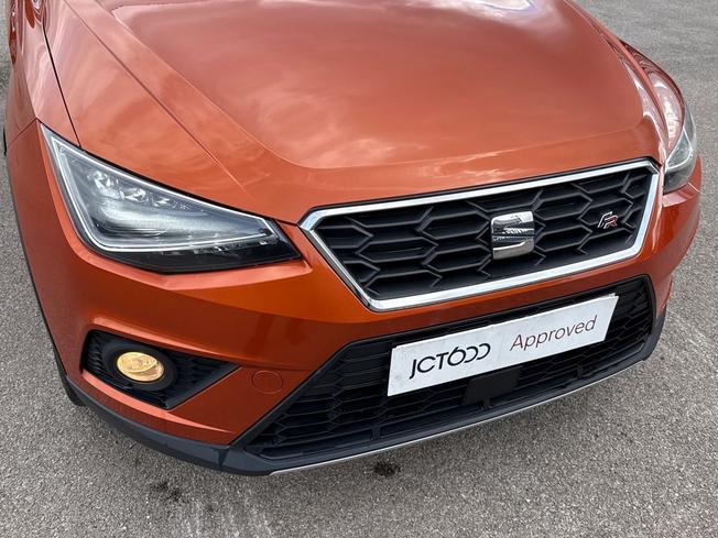 SEAT ARONA Photo 29