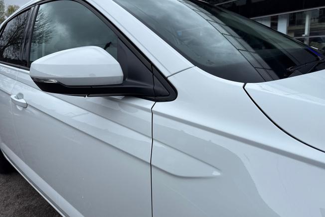 VOLKSWAGEN Polo Photo 20