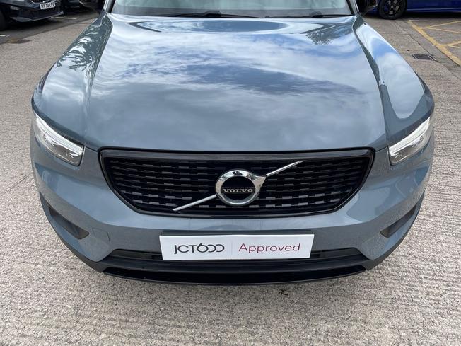 VOLVO Xc40 Photo 21
