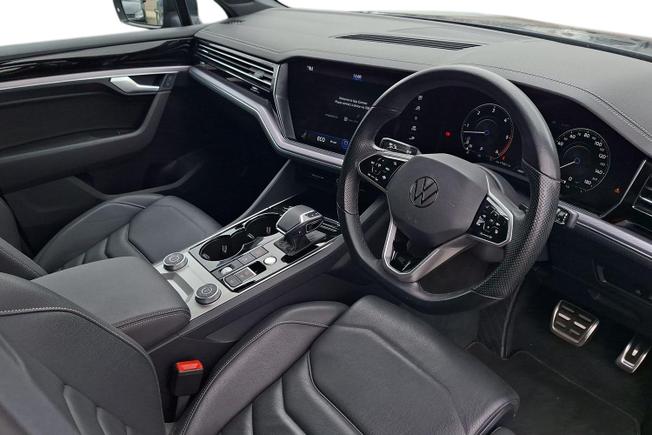 Volkswagen Touareg Photo 6