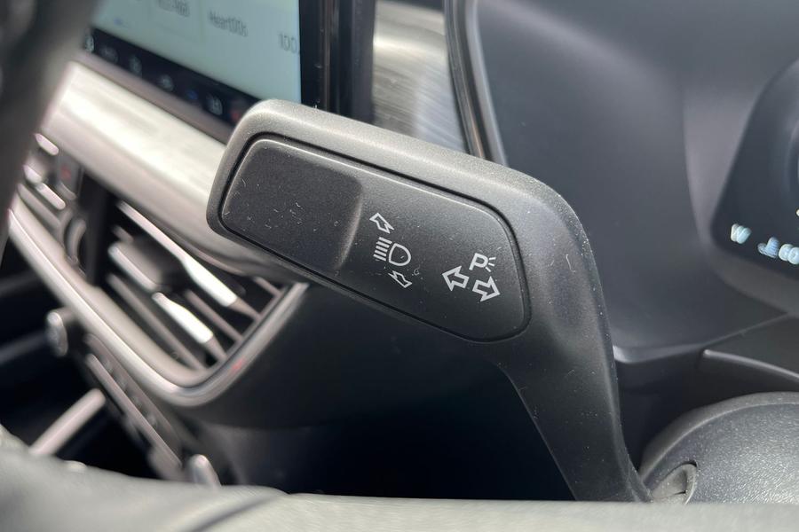 Ford Kuga Photo autoimg-e3e1c9e002bb7ad74f87b4f03839ab963b1abb63.jpg
