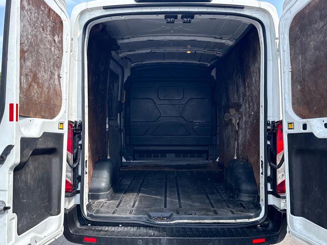 FORD Transit Photo 12