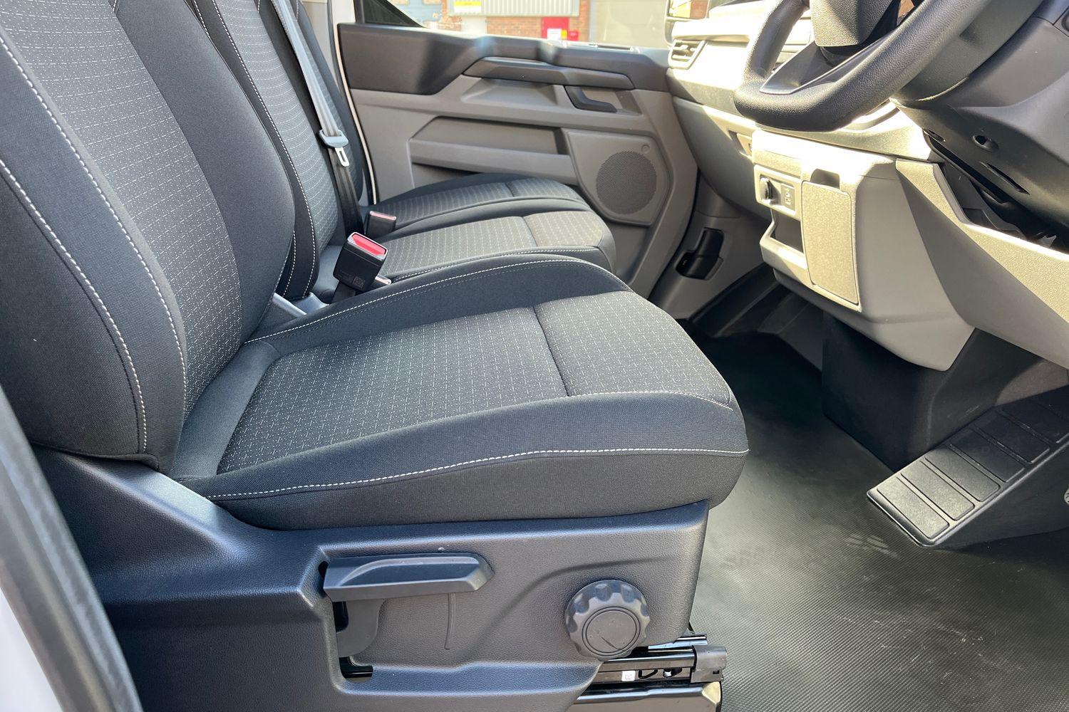 Ford E-TRANSIT CUSTOM Photo 31