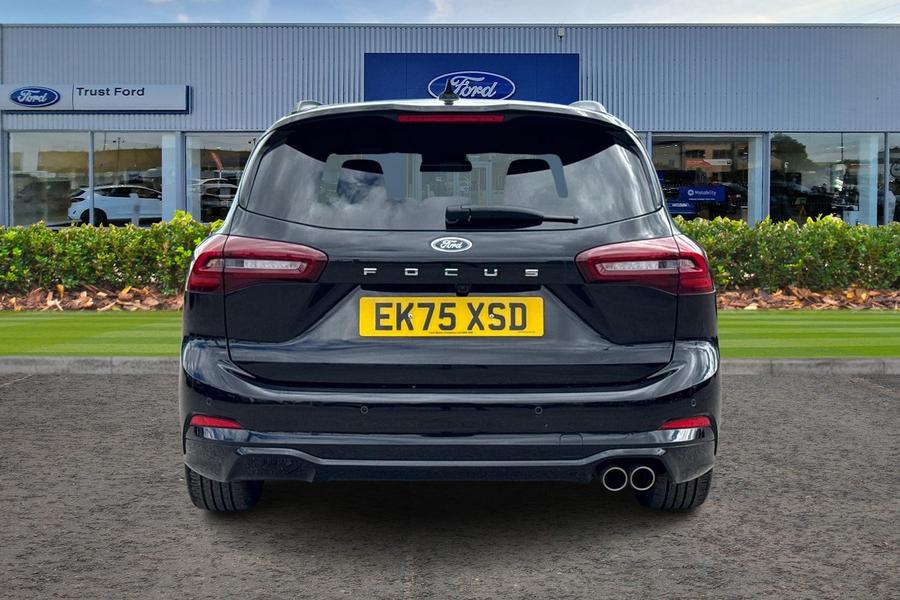 Ford FOCUS Photo autoimg-e3e44caaf3d74854b2b688a15e37e5e6e8ffbfbc.jpg
