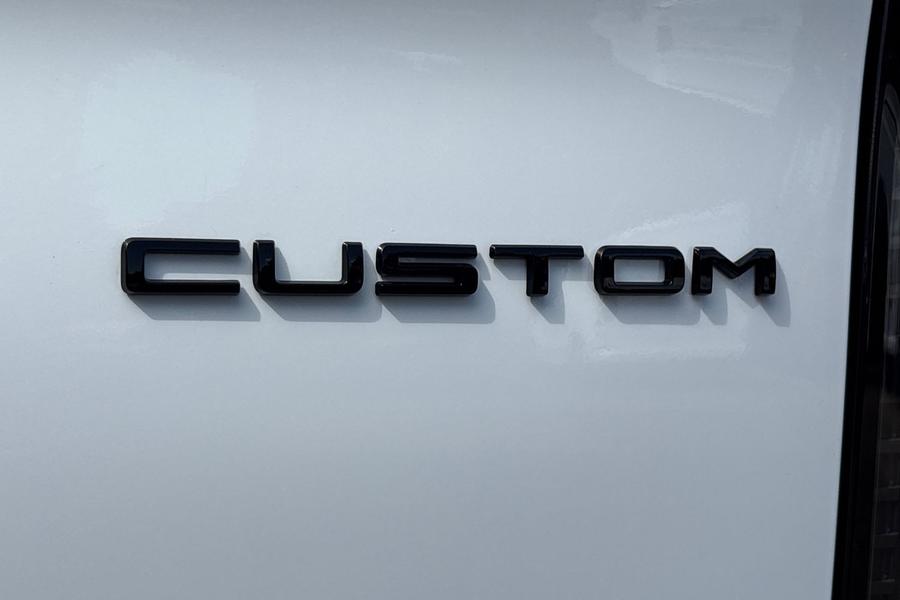 Ford E-TRANSIT CUSTOM Photo autoimg-e3e56080c0b510f286b3008fccdbbb6409844f84.jpg