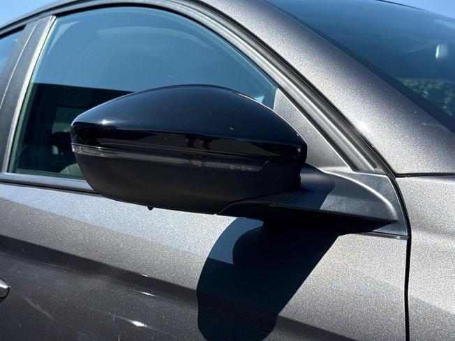 VAUXHALL Corsa Photo 20