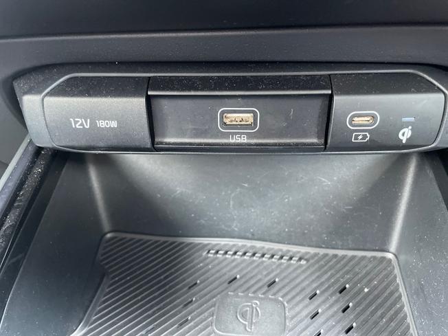 KIA NIRO Photo 38