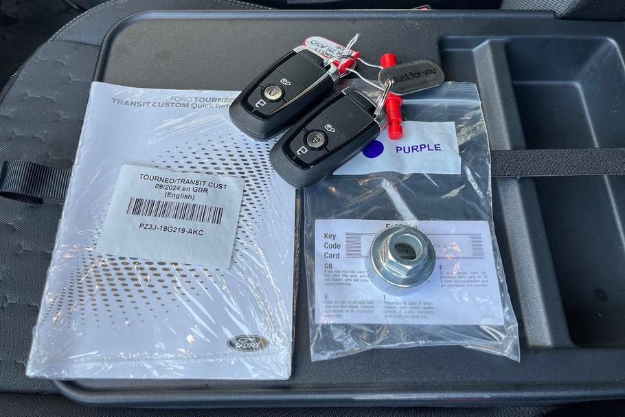 Used FORD TRANSIT CUSTOM WN75ASO 25