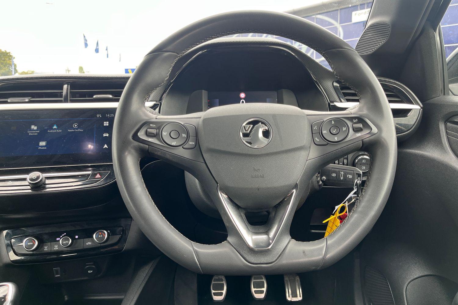 Vauxhall CORSA Photo 11