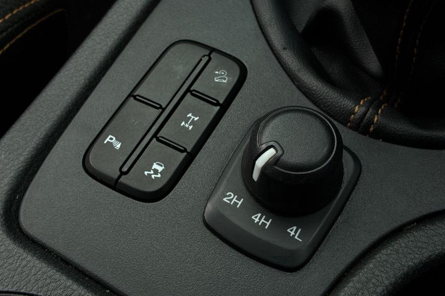 Ford RANGER Photo autoimg-e3f6abfec6365eda6bb289f302697905f343ecdf.jpg