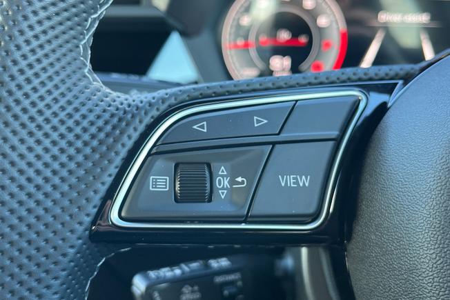 AUDI  A3 Saloon Photo 16