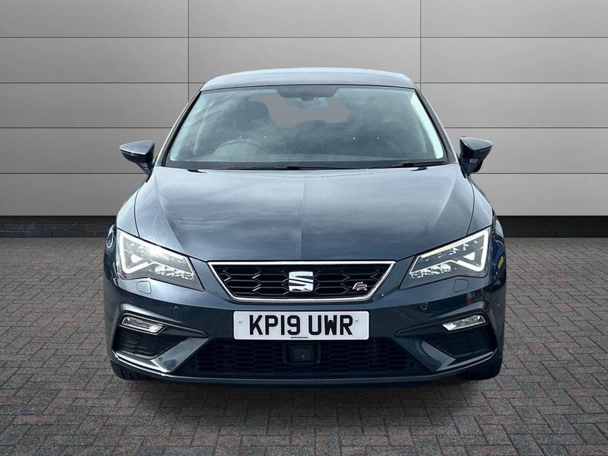 SEAT Leon Photo 6