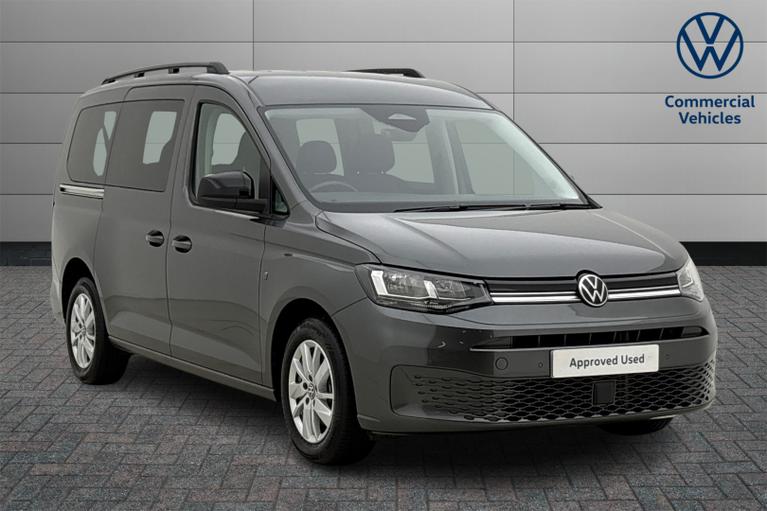 Used 2025 VOLKSWAGEN Caddy Maxi 2.0 TDI 122 Life 5dr DSG [Tech Pack] Indium Grey at JCT600